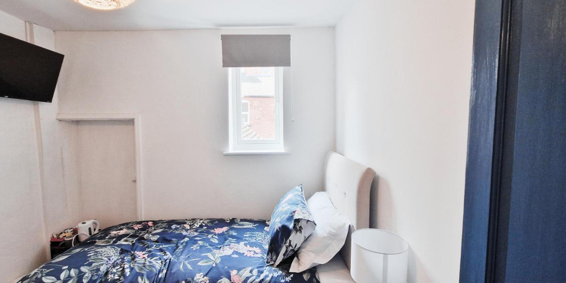 Single Room In Modern House Near 诺丁汉 外观 照片